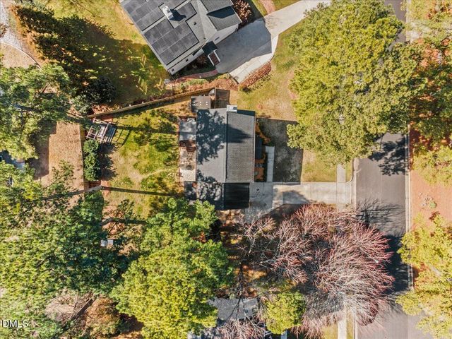 201 Pinewood Drive, Apex, NC 27502