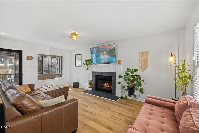 201 Pinewood Drive, Apex, NC 27502