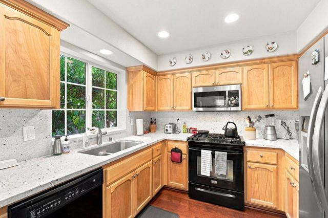 15 Windward Place, Scotts Valley, CA 95066