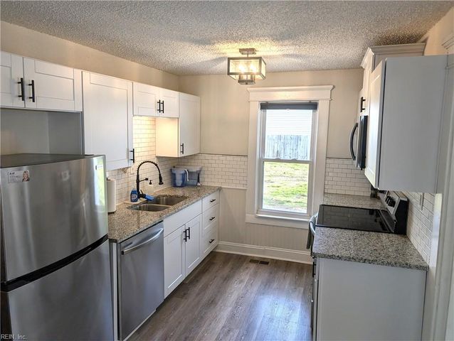 3020 Vimy Ridge AVE, Norfolk, VA 23509