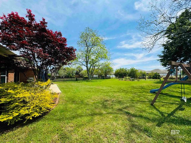 10554 Sassaman Court, Daphne, AL 36526