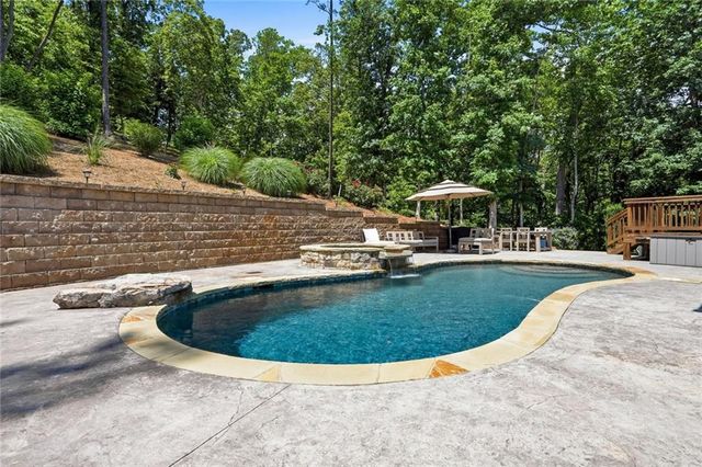 2 Grey Swan Way, Dawsonville, GA 30534