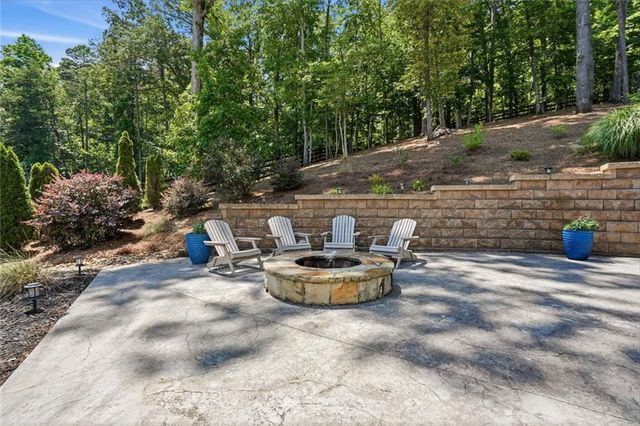 2 Grey Swan Way, Dawsonville, GA 30534