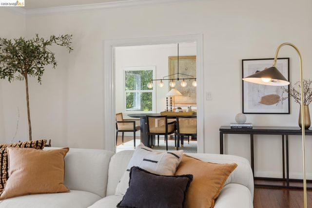 1064 Overlook Rd, Berkeley, CA 94708