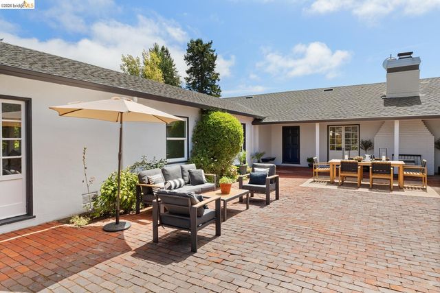 1064 Overlook Rd, Berkeley, CA 94708