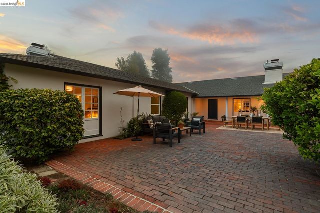 1064 Overlook Rd, Berkeley, CA 94708