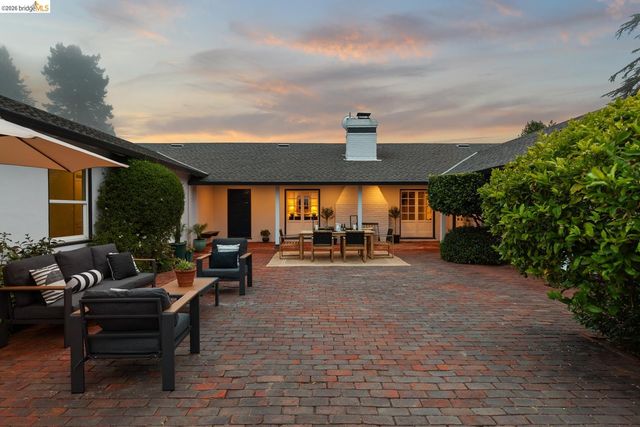 1064 Overlook Rd, Berkeley, CA 94708
