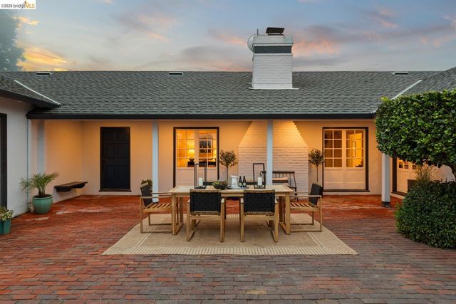 1064 Overlook Rd, Berkeley, CA 94708