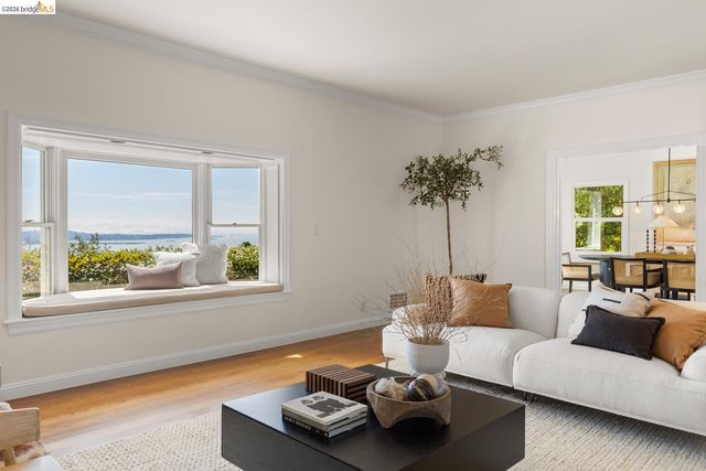 1064 Overlook Rd, Berkeley, CA 94708