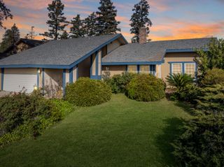 1352 N M Street, Tulare, CA 93274