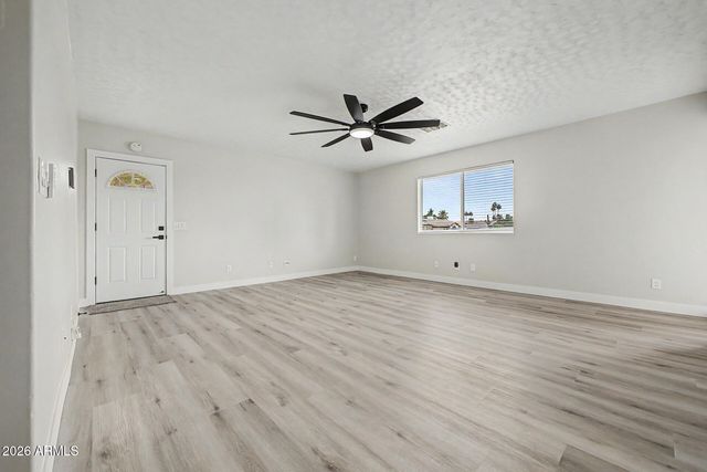 3008 W ANGELA Drive, Phoenix, AZ 85053