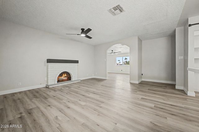 3008 W ANGELA Drive, Phoenix, AZ 85053