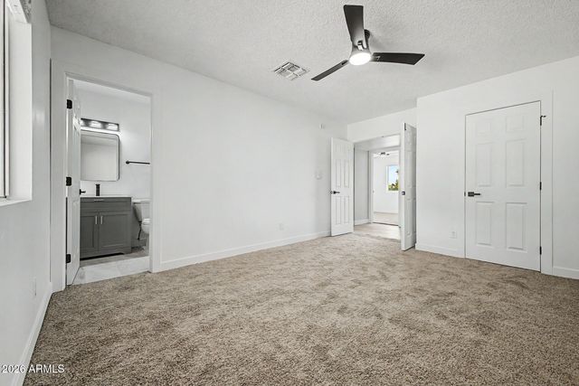 3008 W ANGELA Drive, Phoenix, AZ 85053