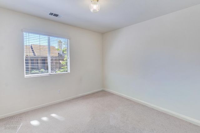 1817 Brooks Ct, Los Banos, CA 93635