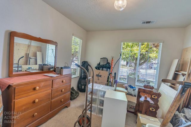 1817 Brooks Ct, Los Banos, CA 93635