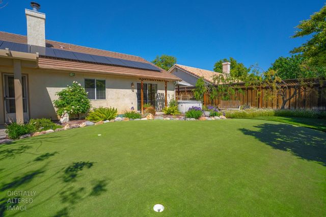 1817 Brooks Ct, Los Banos, CA 93635