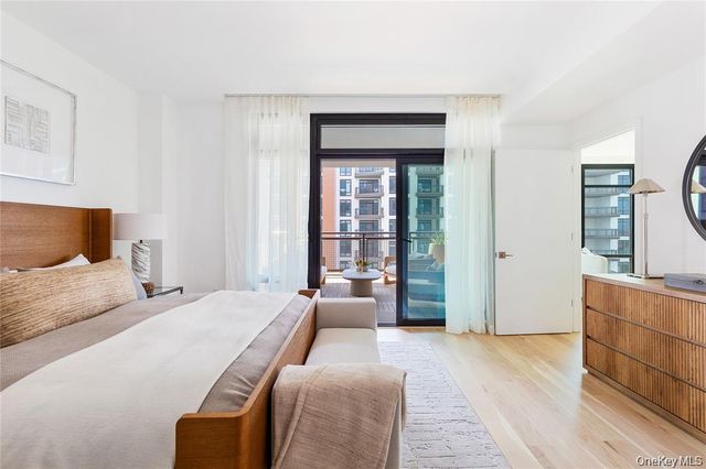140 Boardwalk 510B, Long Beach, NY 11561