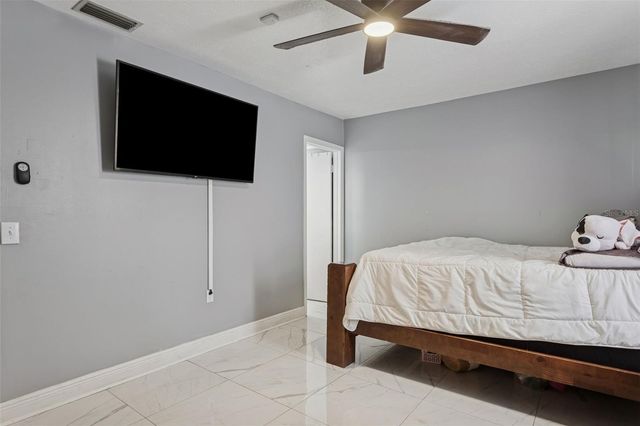 1614 BERKSHIRE DRIVE, Brandon, FL 33511