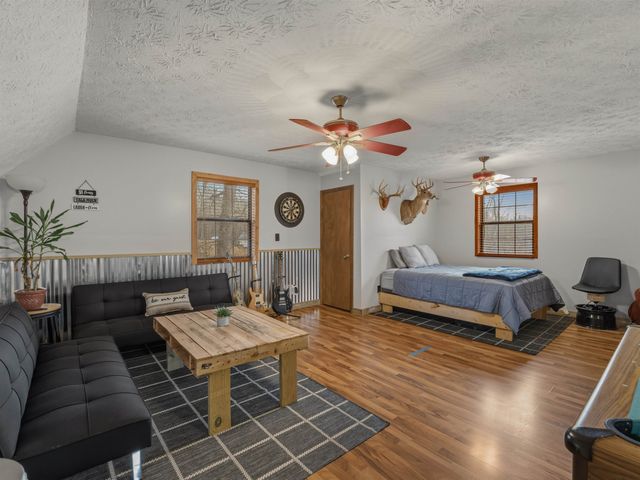 439 Spanoaks Drive, Milton, WV 25541