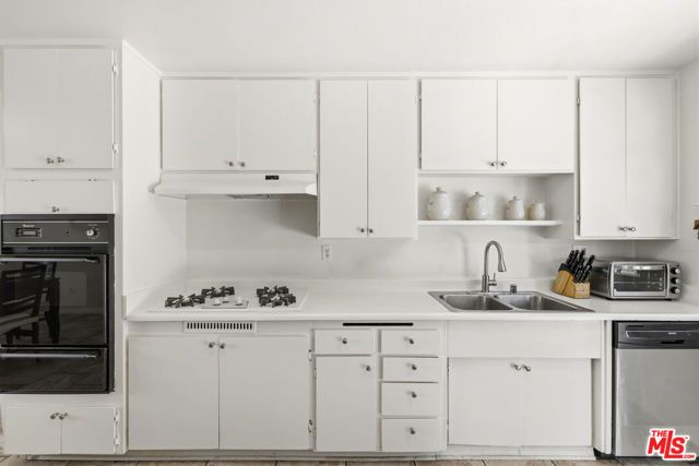 16901 Simonds Street, Granada Hills (los Angeles), CA 91344