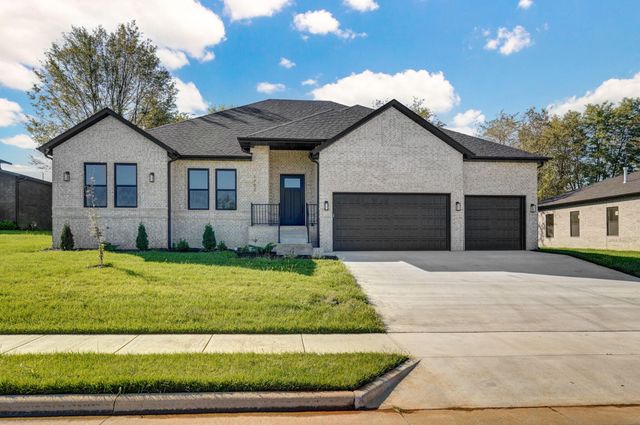 1702 E Cobblestone Drive, Ozark, MO 65721