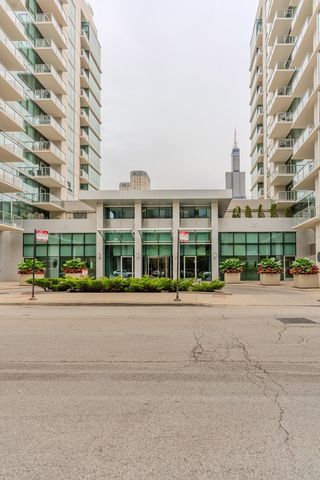 123 S Green Street 506B, Chicago, IL 60607