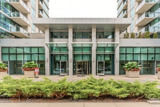 123 S Green Street 506B, Chicago, IL 60607