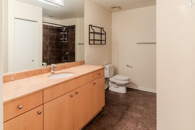 123 S Green Street 506B, Chicago, IL 60607