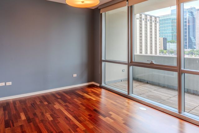 123 S Green Street 506B, Chicago, IL 60607