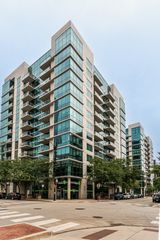 123 S Green Street 506B, Chicago, IL 60607