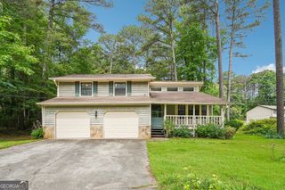 511 Ryan Place, Stone Mountain, GA 30087