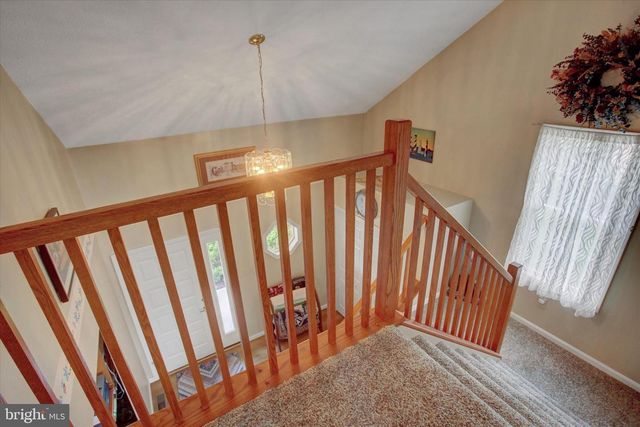 1090 BELAIR DRIVE, Chambersburg, PA 17202