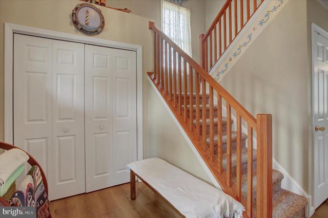 1090 BELAIR DRIVE, Chambersburg, PA 17202