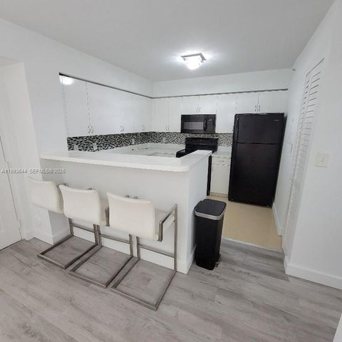 4370 NW 107th Ave 107, Doral, FL 33178