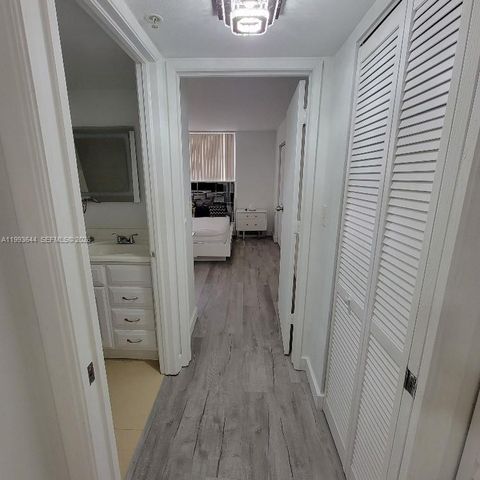 4370 NW 107th Ave 107, Doral, FL 33178