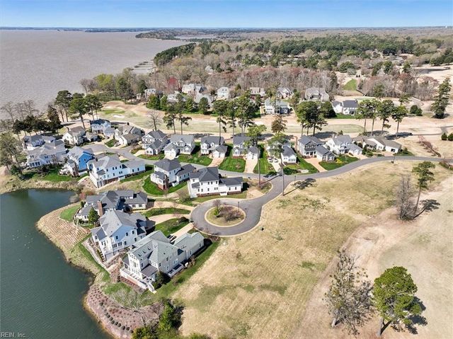 609 Dock LNDG, Williamsburg, VA 23185