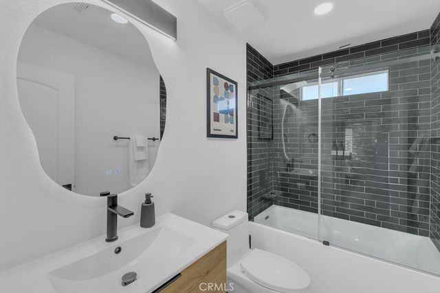 481 W Sunview, Palm Springs, CA 92262