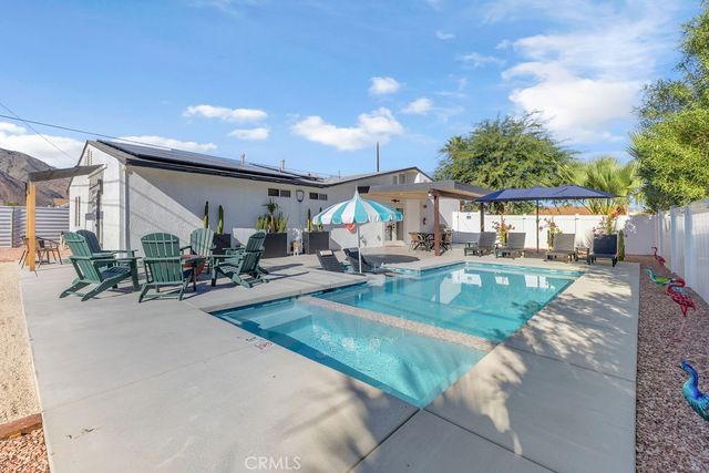 481 W Sunview, Palm Springs, CA 92262