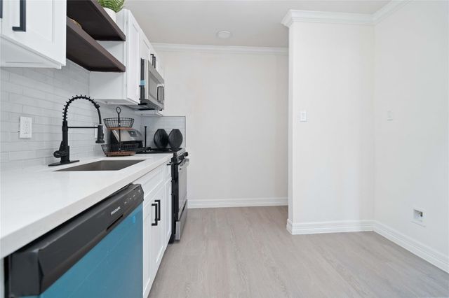 4505 Kress Street B, Houston, TX 77026