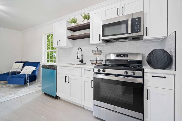 4505 Kress Street B, Houston, TX 77026