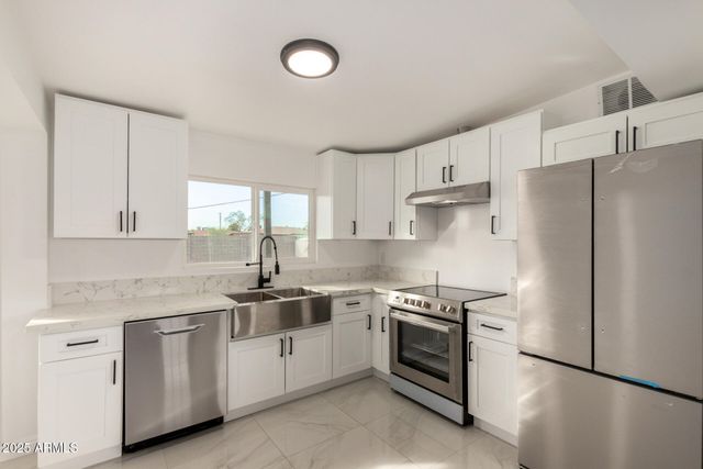 5036 S 36TH Avenue, Phoenix, AZ 85041