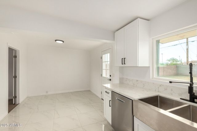 5036 S 36TH Avenue, Phoenix, AZ 85041