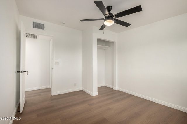 5036 S 36TH Avenue, Phoenix, AZ 85041