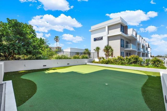 920 N OSCEOLA AVENUE 209, Clearwater, FL 33755