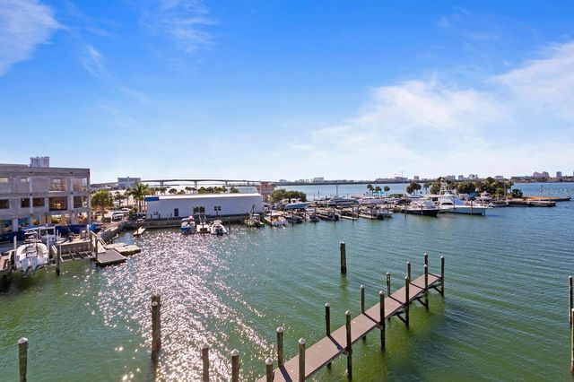 920 N OSCEOLA AVENUE 209, Clearwater, FL 33755