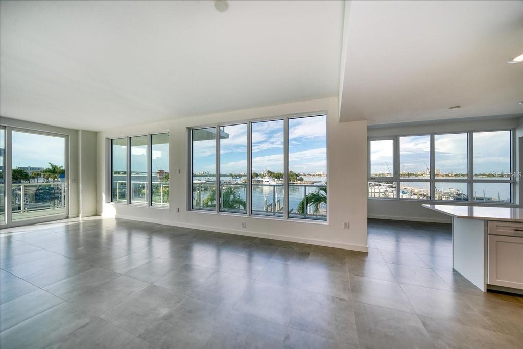 920 N OSCEOLA AVENUE 209, Clearwater, FL 33755