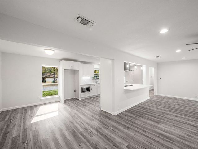 632 Melbourne Court, Hurst, TX 76053