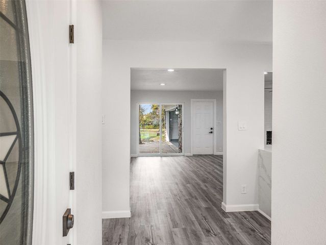 632 Melbourne Court, Hurst, TX 76053