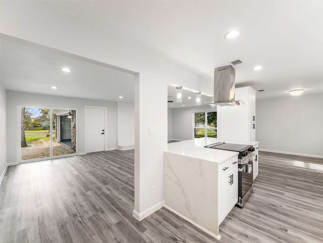 632 Melbourne Court, Hurst, TX 76053