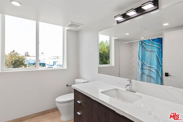 132 Rosemont Avenue 103, Los Angeles, CA 90026